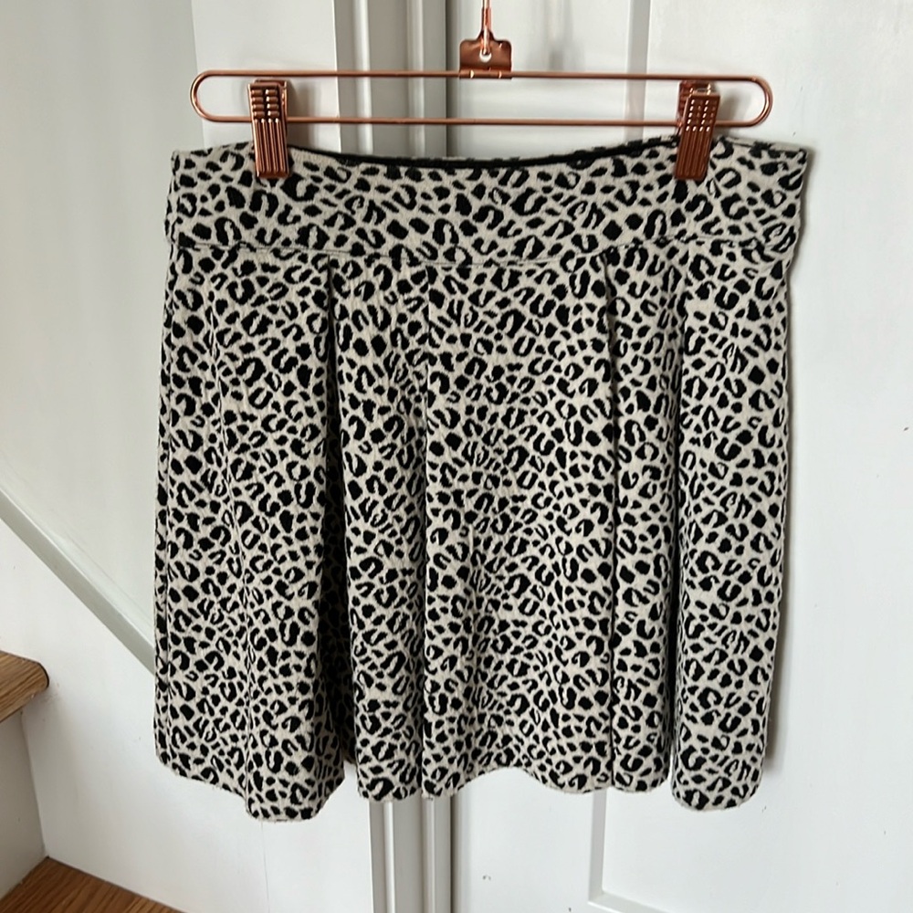 Stretchy A-Line Leopard Skirt
